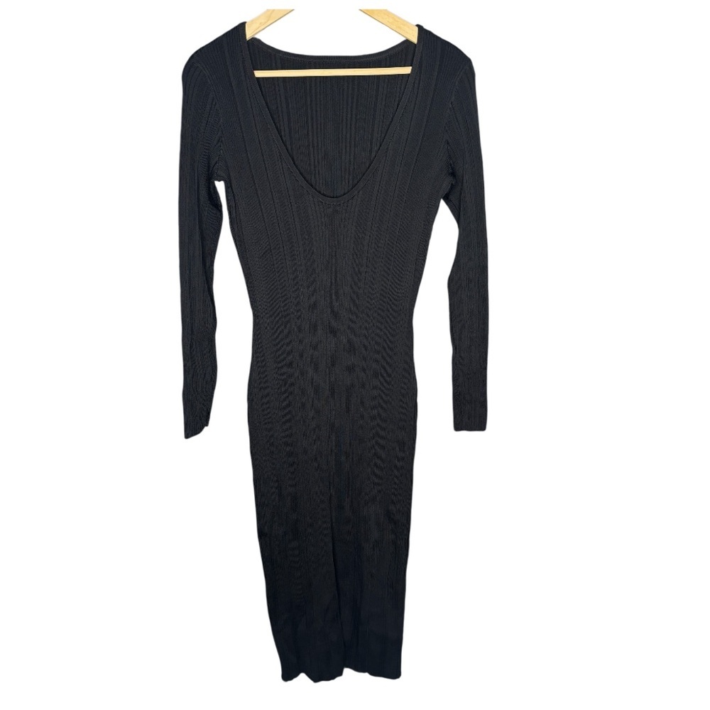Amour Vert | Chantae Black Knit Midi Dress | Size M - Picture 3 of 6